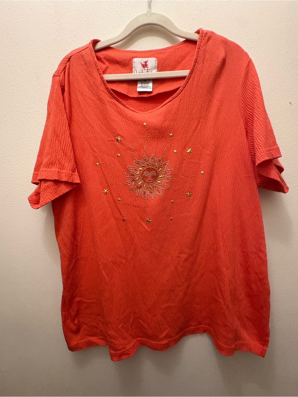 Vintage Quaker Factory Embellished Sun Motif Coral Tunic Top